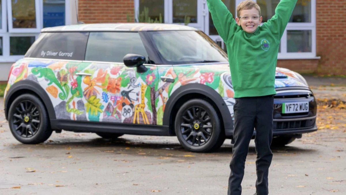 Color me electric: a nine-year-old designs a crayon-colored Mini wrap